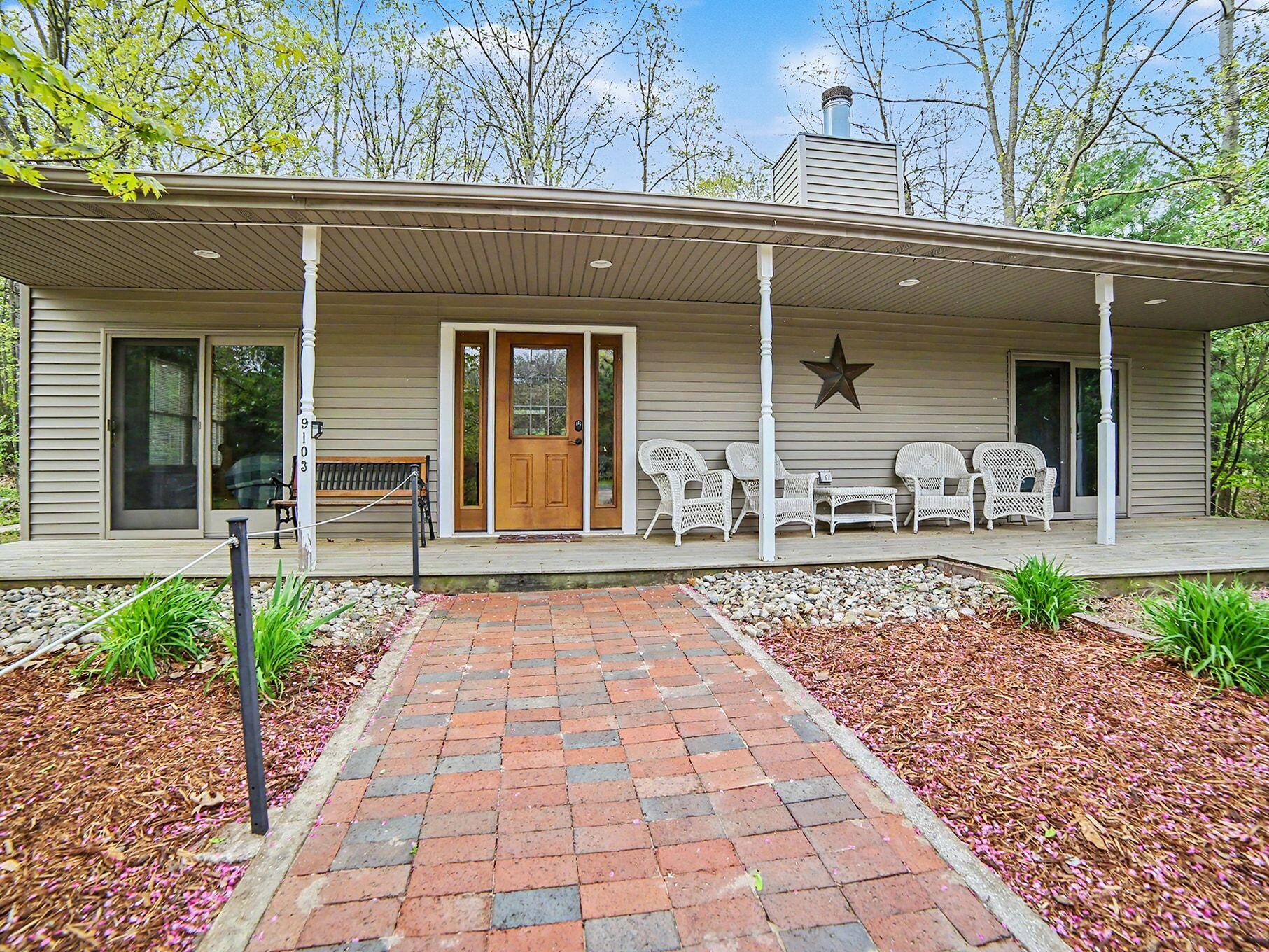 9103 West Ranger Road Mears, MI 49436 - Photo 2 of 40 IMG_9458