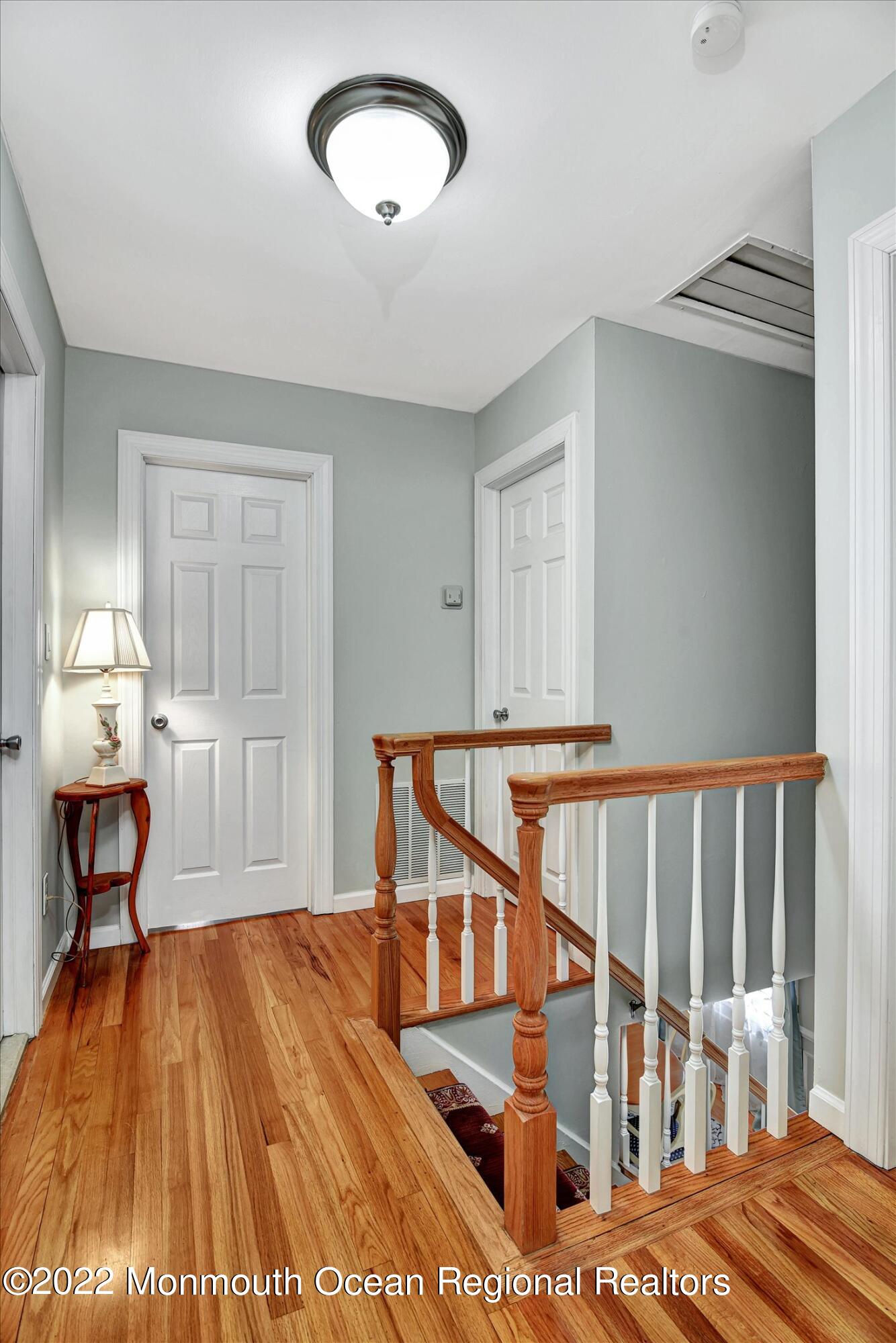 31 Union Street Matawan, NJ 07747 - Photo 17 of 30 17-Upper Level