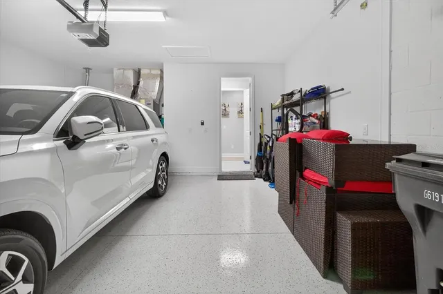 $3,700 | 5612 Del Coronado Drive, Apollo Beach, FL 33572