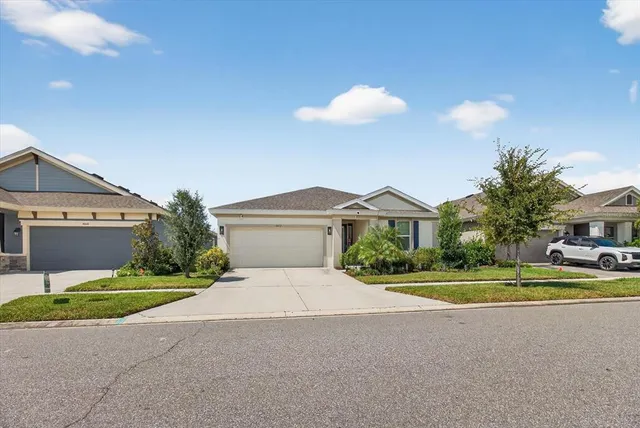 $3,700 | 5612 Del Coronado Drive, Apollo Beach, FL 33572