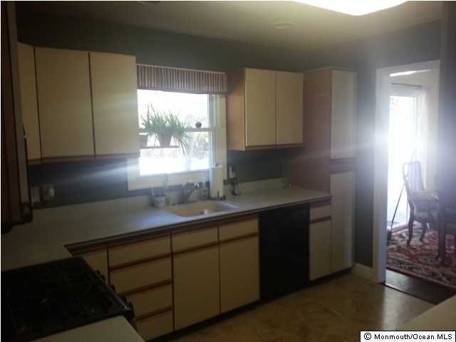 178 Cranberry Road Toms River, NJ 08753 - Photo 7 of 25 Additional Photo