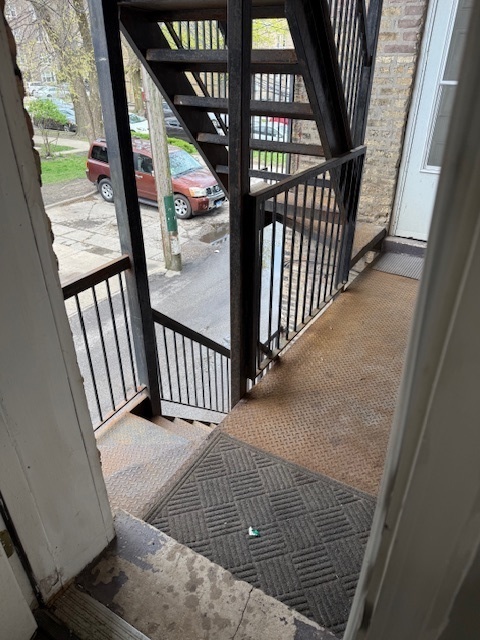 6444 North Hamilton Avenue, Unit 2E Chicago, IL 60645 - Photo 16 of 16