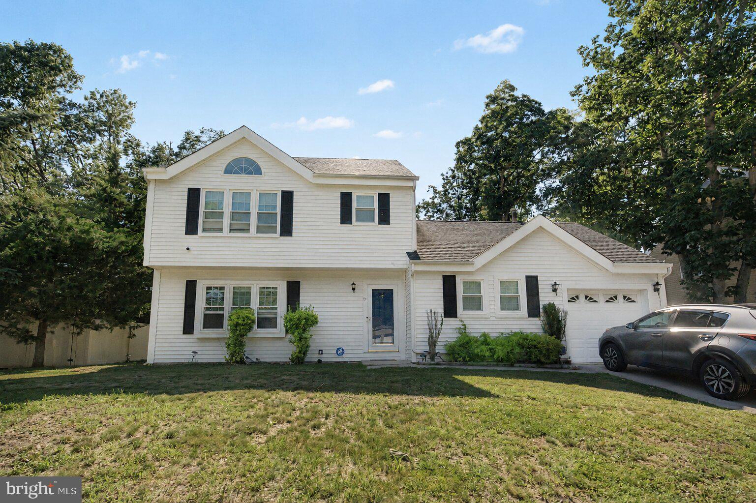 15 Winfield Road Sicklerville, NJ 08081 - Photo 2 of 17