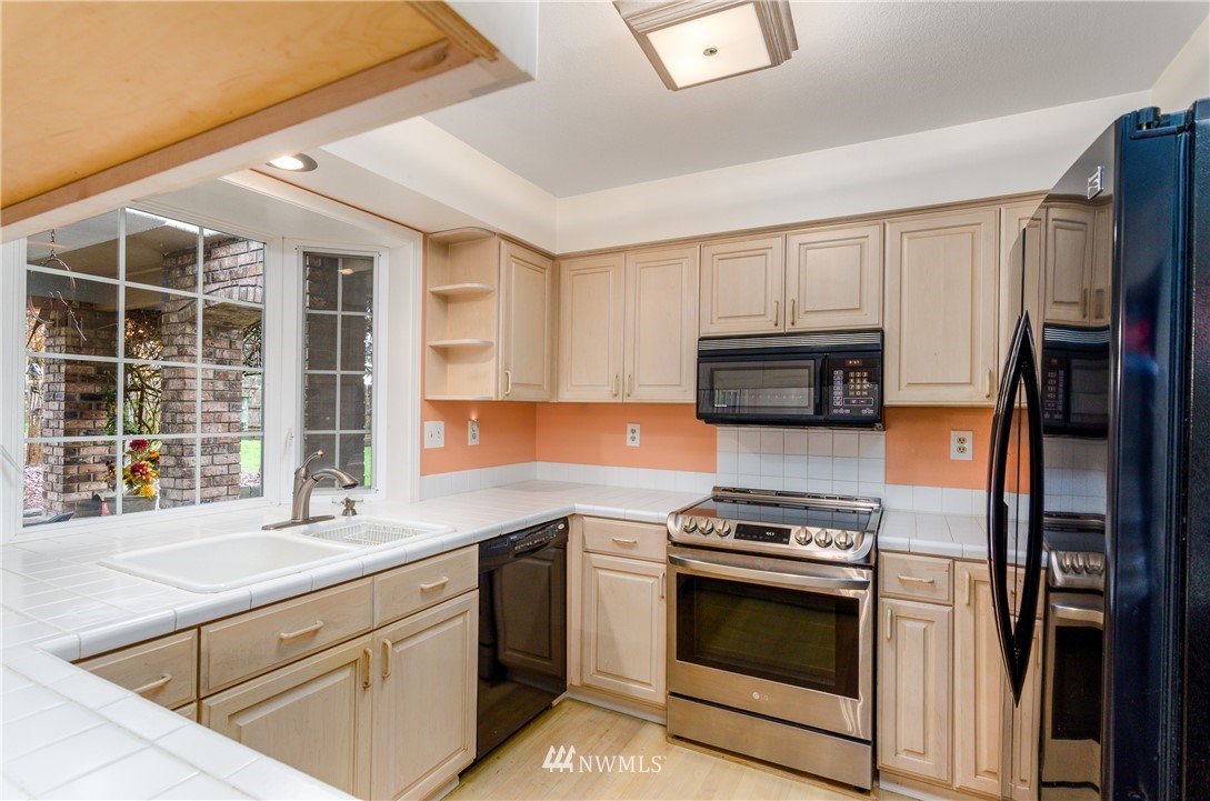3114 Laurel Road Longview, WA 98632 - Photo 9 of 34 Gallery Image 9