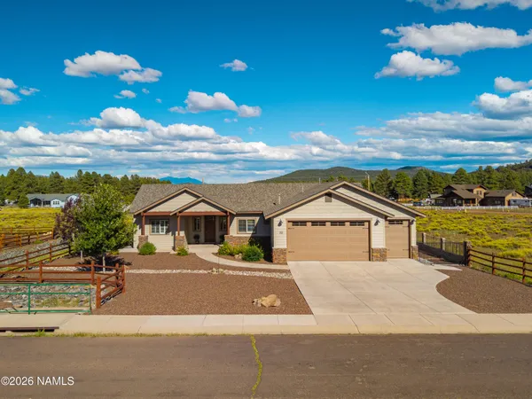 $737,000 | 150 Royal Troon DR., Williams, AZ 86046
