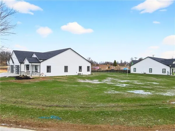 $565,000 | 1167 Valley Club Road, Unit 115, Irwin, PA 15642