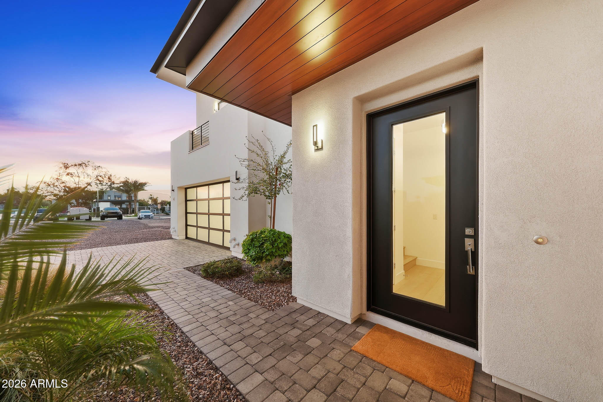 100 West Northern Avenue, Unit 6 Phoenix, AZ 85021 - Photo 2 of 32 Twilight (5)