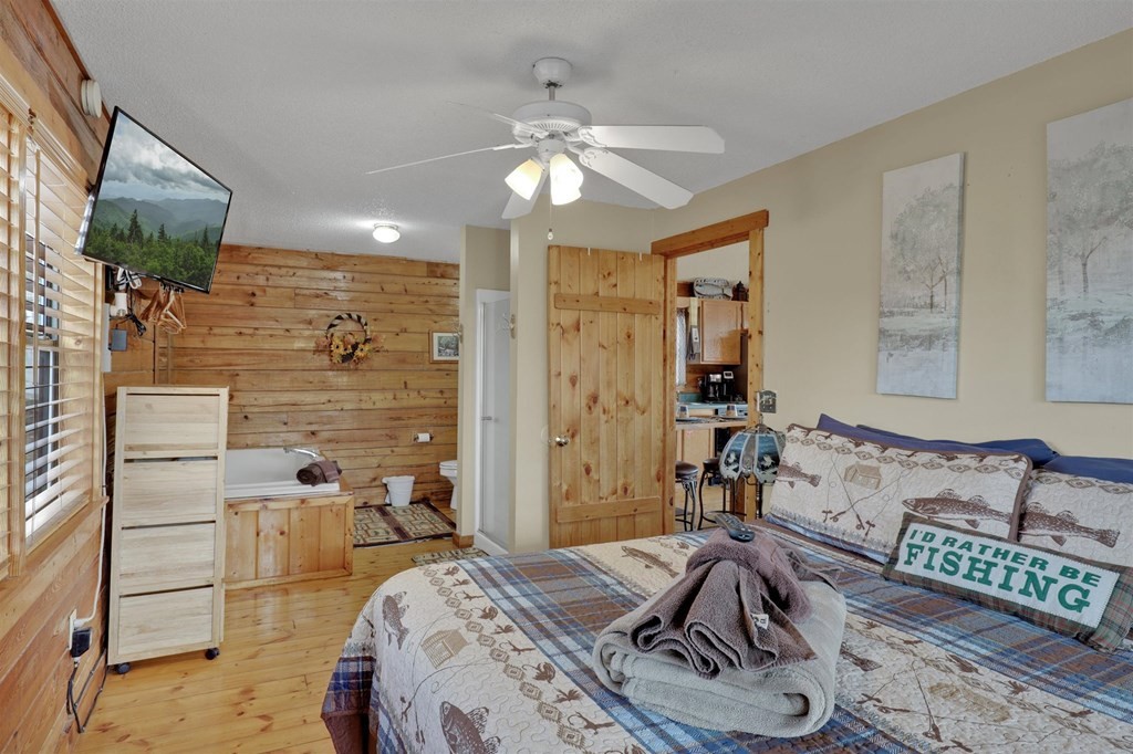 1890 Pittman Center Road Sevierville, TN 37876 - Photo 19 of 28 Gallery Image 19