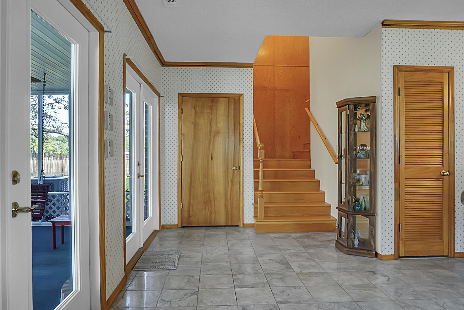 1723 Hoodtown Road St. Stephen, SC 29479 - Photo 34 of 92 Stairway