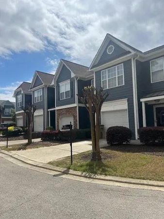 $1,800 | 6283 Shoreview Circle, Flowery Branch, GA 30542