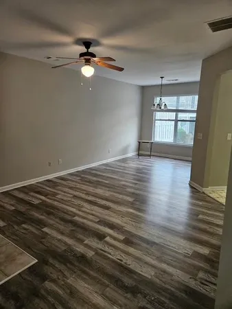 $1,800 | 6283 Shoreview Circle, Flowery Branch, GA 30542