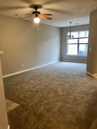 $1,800 | 6283 Shoreview Circle, Flowery Branch, GA 30542