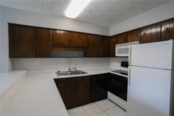 $1,795 | 5325 Hansel Avenue, Unit 1, Orlando, FL 32809