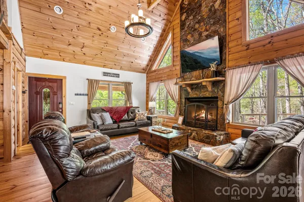 $649,900 | 100 Split Rail Drive, Maggie Valley, NC 28751