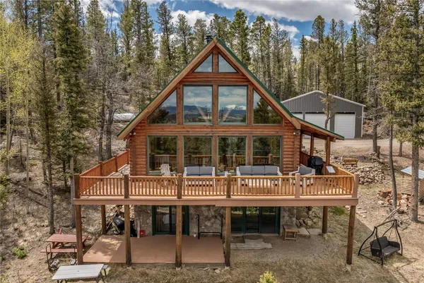 a house view with a outdoor space