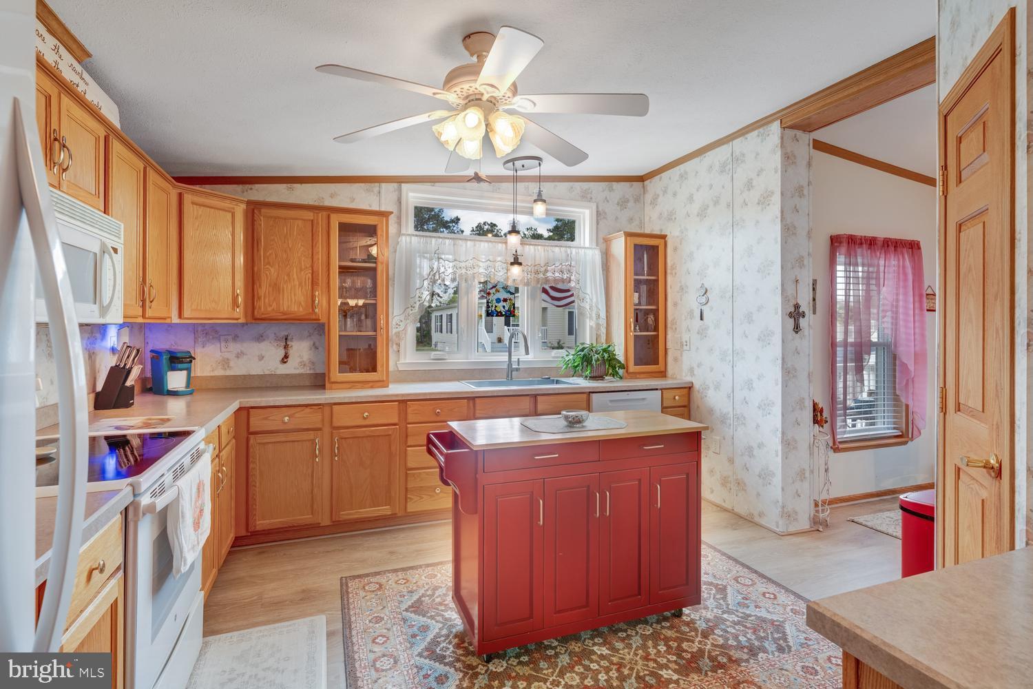 902 Oak Ridge Terrace Whiting, NJ 08759 - Photo 18 of 33