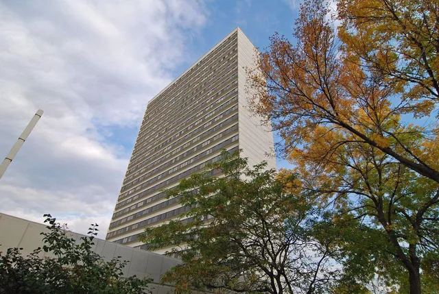 $165,000 | 1920 South 1st Street, Unit 2001, Minneapolis, MN 55454