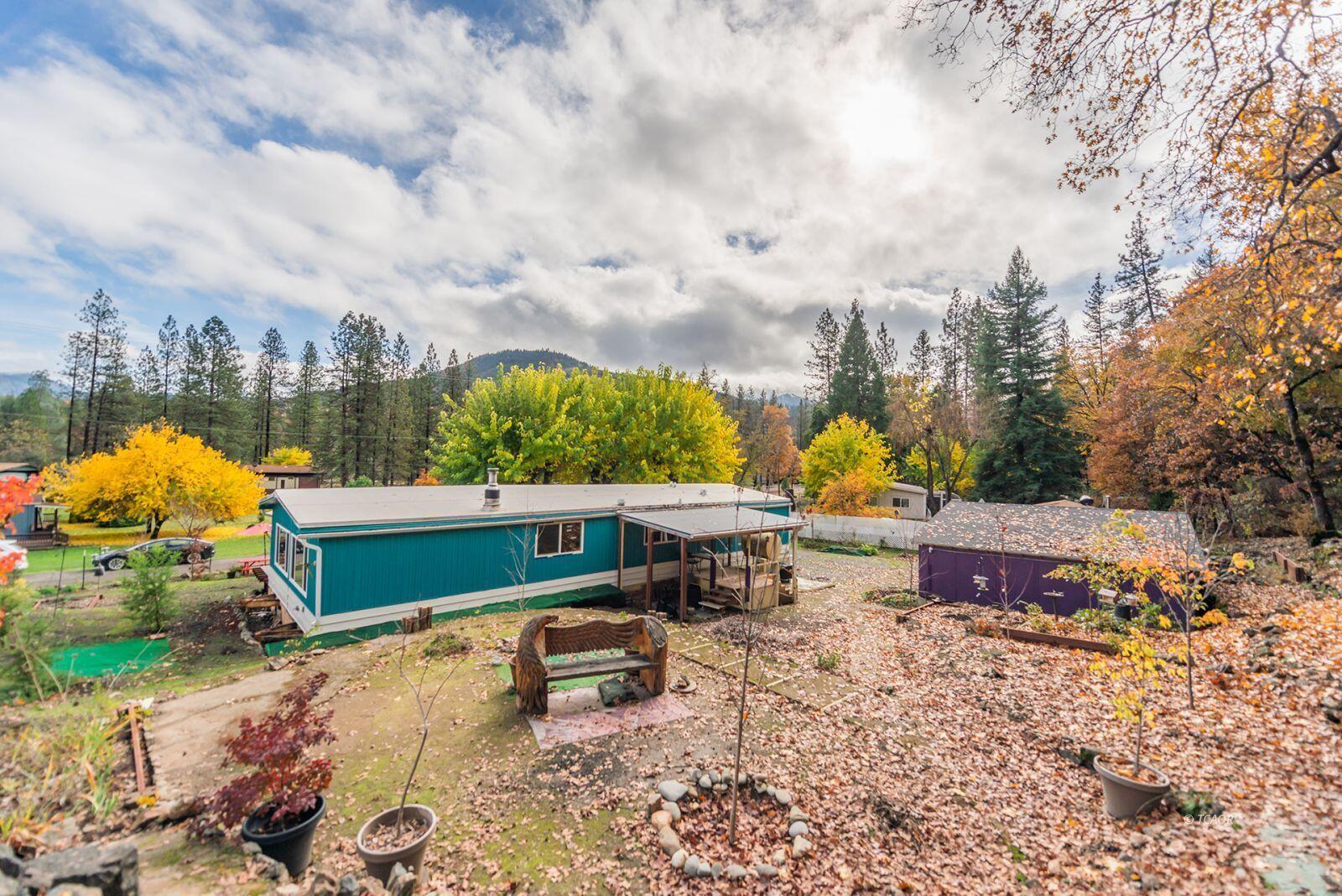 51 Steelhead Circle Lewiston, CA 96052 - Photo 2 of 50 02_2134280_lg