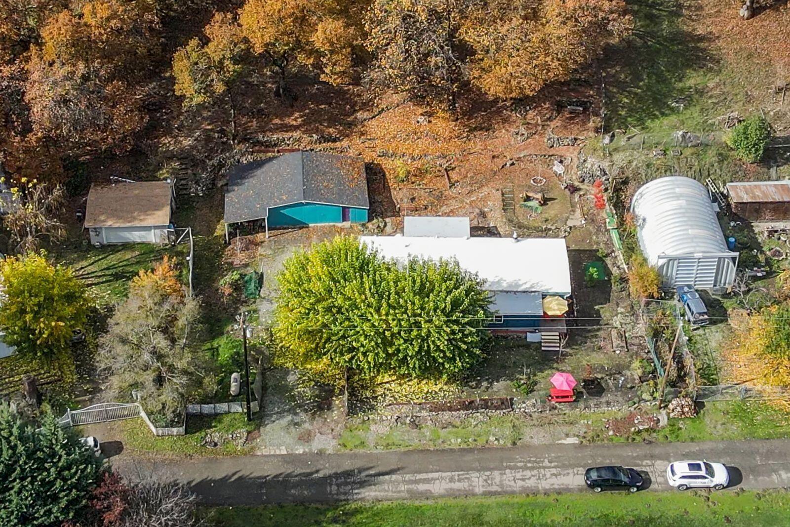 51 Steelhead Circle Lewiston, CA 96052 - Photo 7 of 50 07_2134256_lg