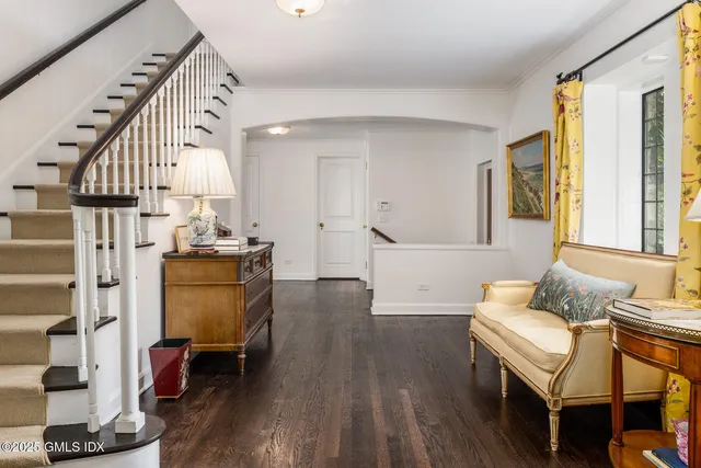 $6,300,000 | 78 Khakum Wood Road, Greenwich, CT 06831