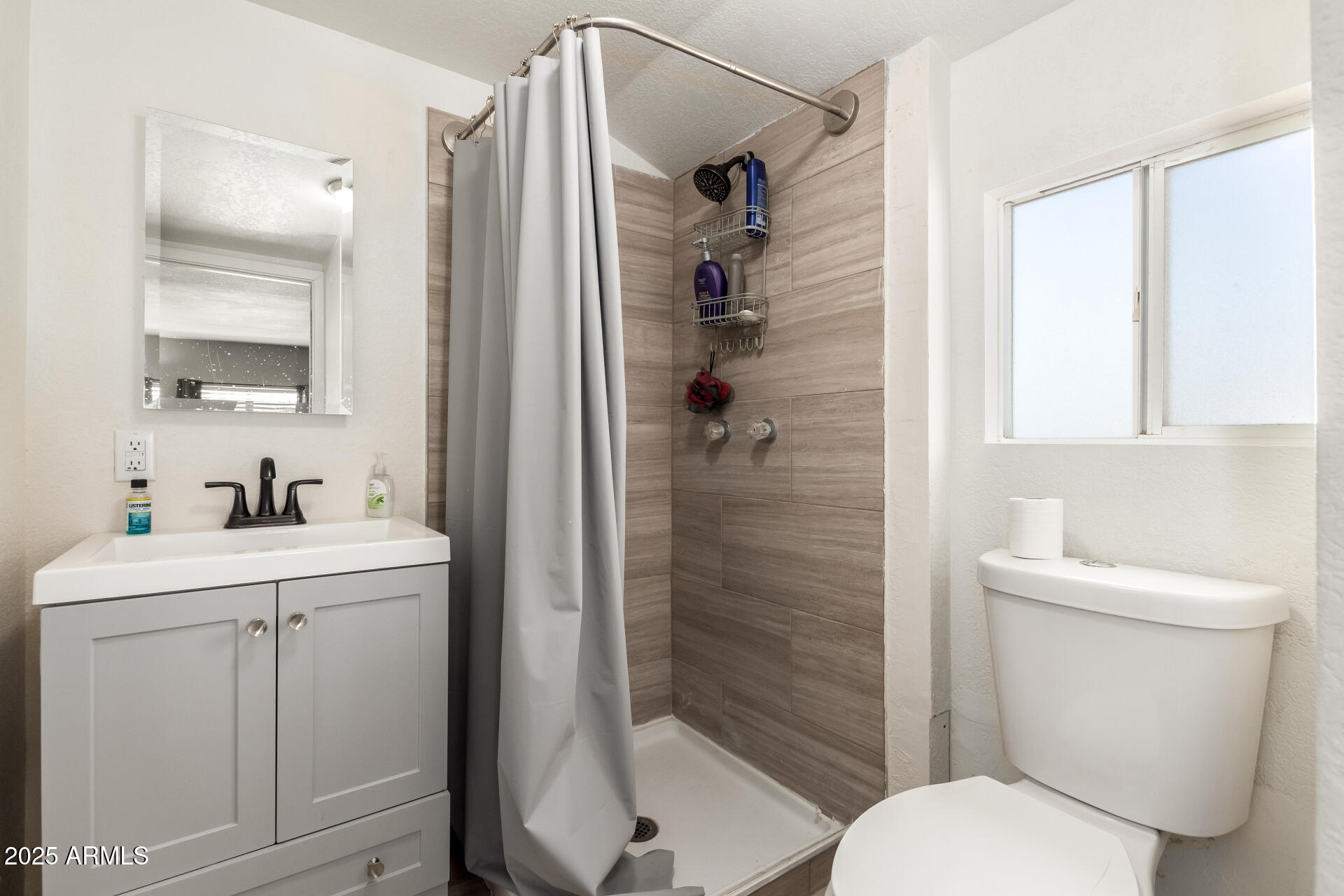 146 South Robson Mesa, AZ 85210 - Photo 22 of 36 34-Robson