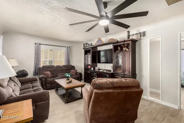 $675,000 | 146 South Robson, Mesa, AZ 85210