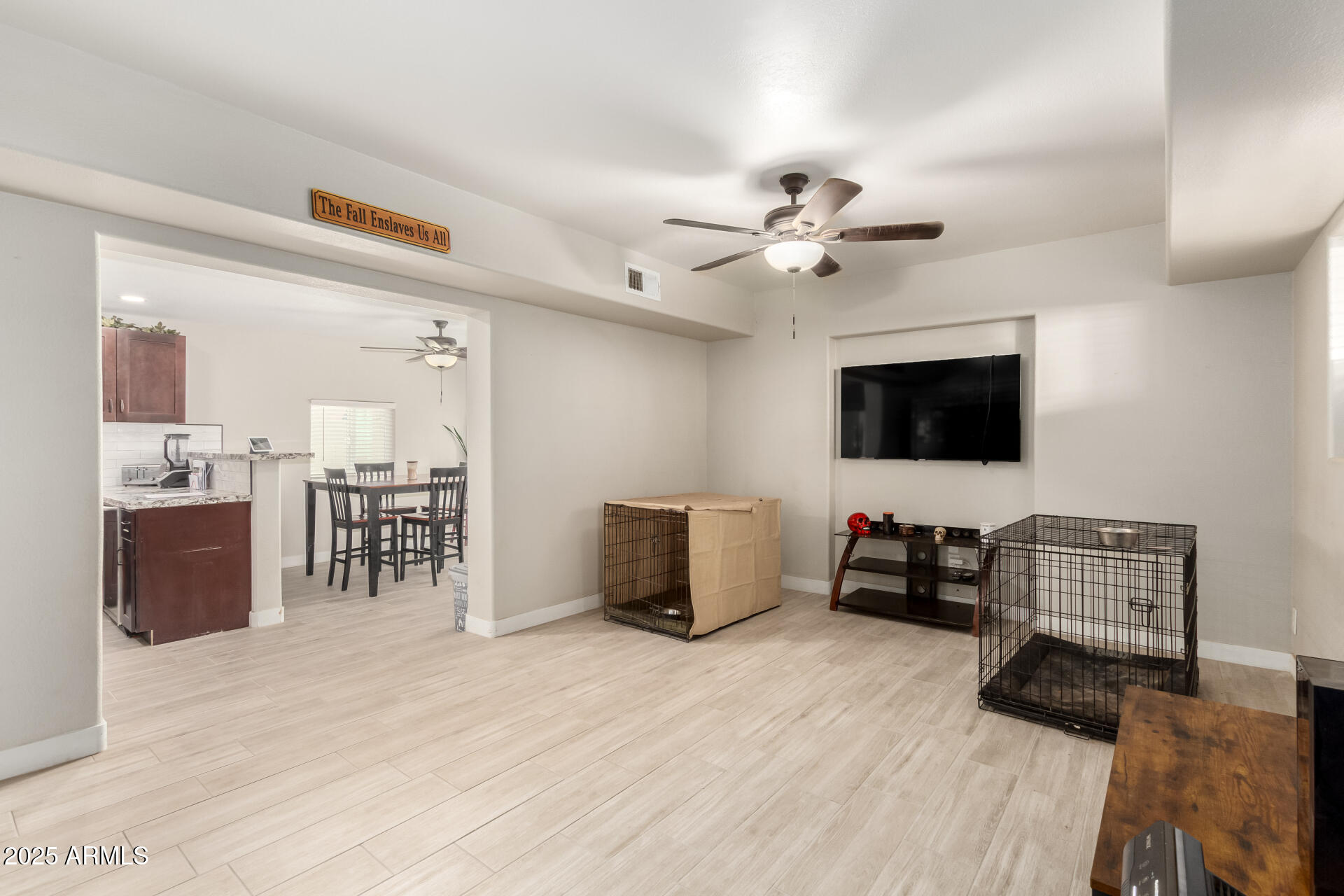 146 South Robson Mesa, AZ 85210 - Photo 8 of 36 12-Robson