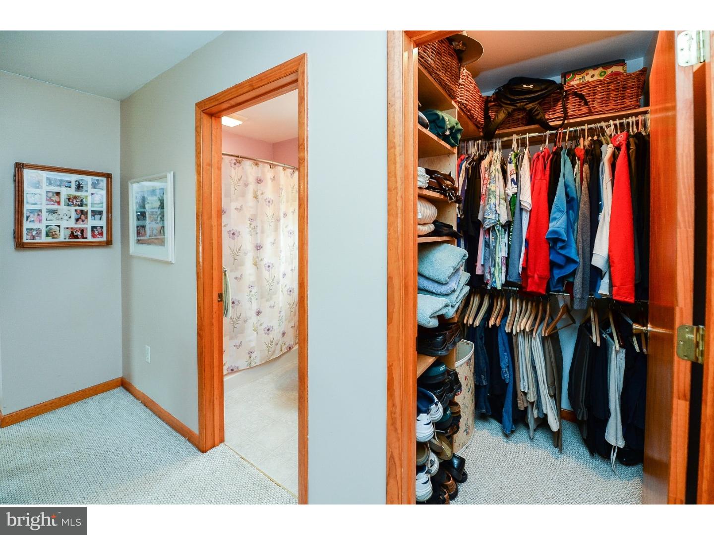 19 Crown Road Levittown, PA 19057 - Photo 17 of 25 Gallery Image 17