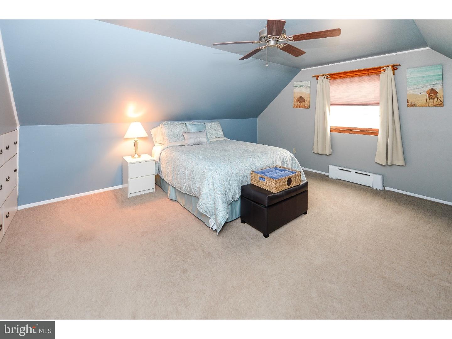 19 Crown Road Levittown, PA 19057 - Photo 21 of 25 Gallery Image 21