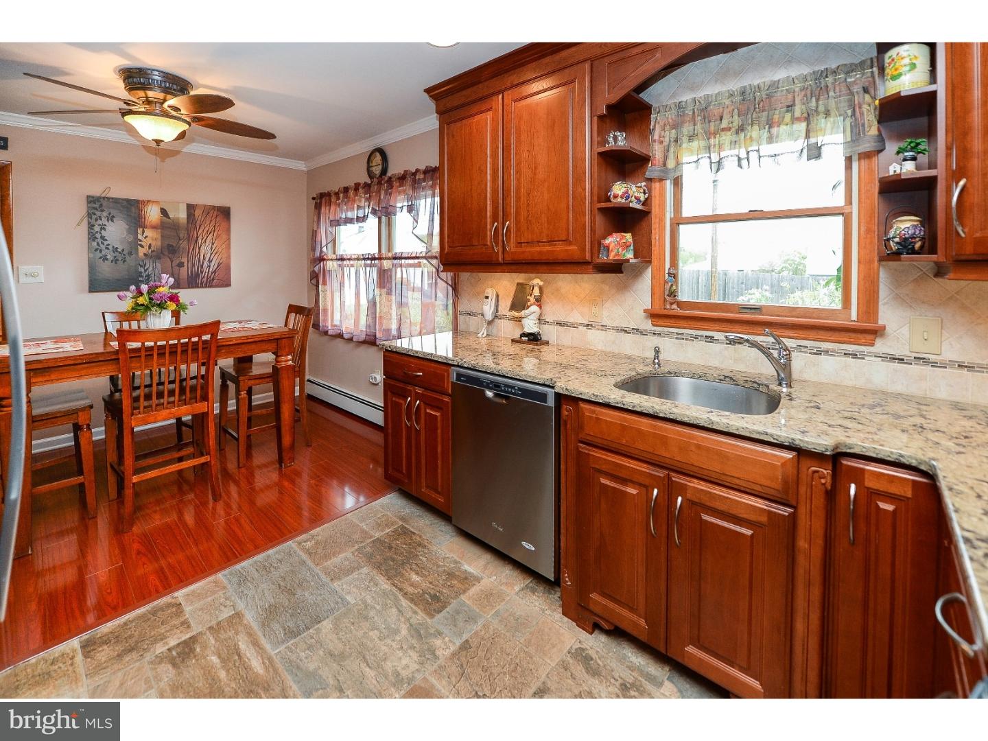 19 Crown Road Levittown, PA 19057 - Photo 8 of 25 Gallery Image 8