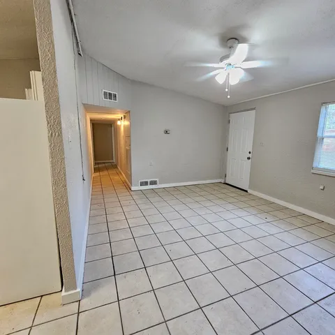 $1,300 | 1516 Majestic Avenue, Tallahassee, FL 32304