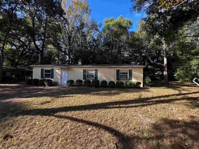 $1,300 | 1516 Majestic Avenue, Tallahassee, FL 32304