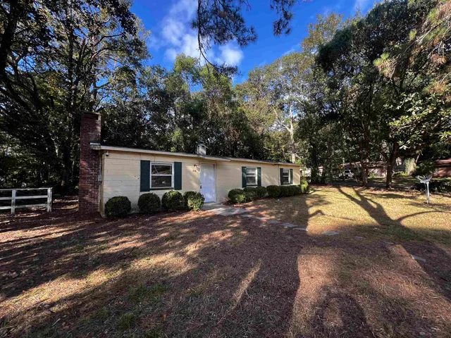 $1,300 | 1516 Majestic Avenue, Tallahassee, FL 32304