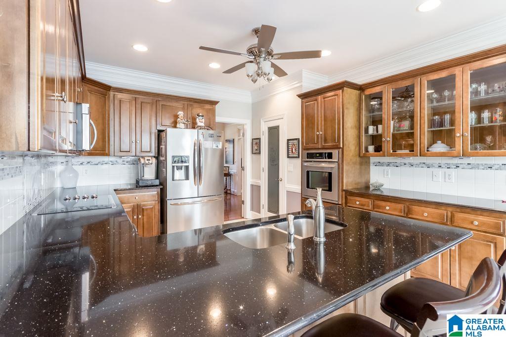 10 Willow Cove Road Oxford, AL 36203 - Photo 2 of 50