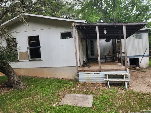 $1,994 | 520 Royal Oak Drive, Canyon Lake, TX 78133
