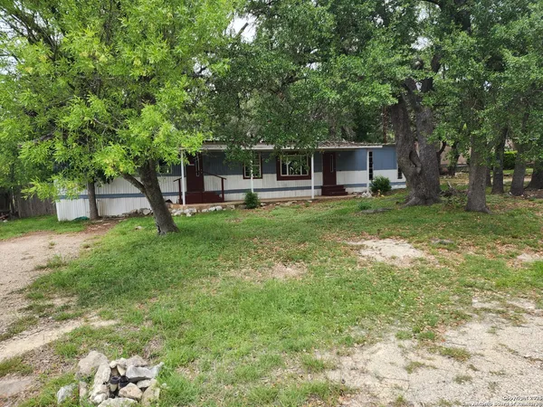 $1,994 | 520 Royal Oak Drive, Canyon Lake, TX 78133