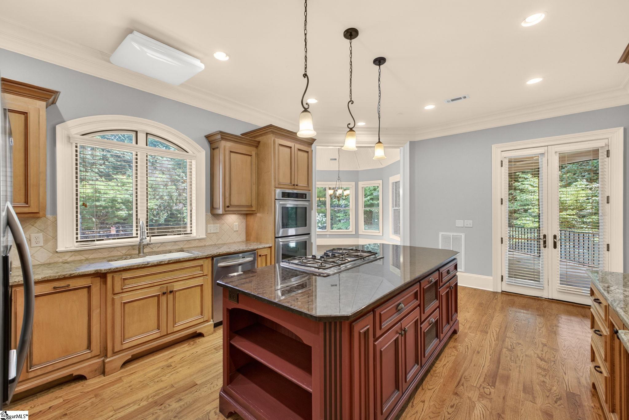 105 Treetops Court Greer, SC 29650 - Photo 9 of 42