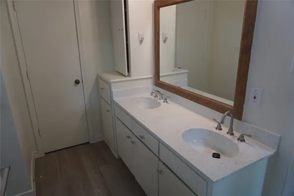 $1,475 | 1913 Normal Park Drive, Unit A, Huntsville, TX 77340