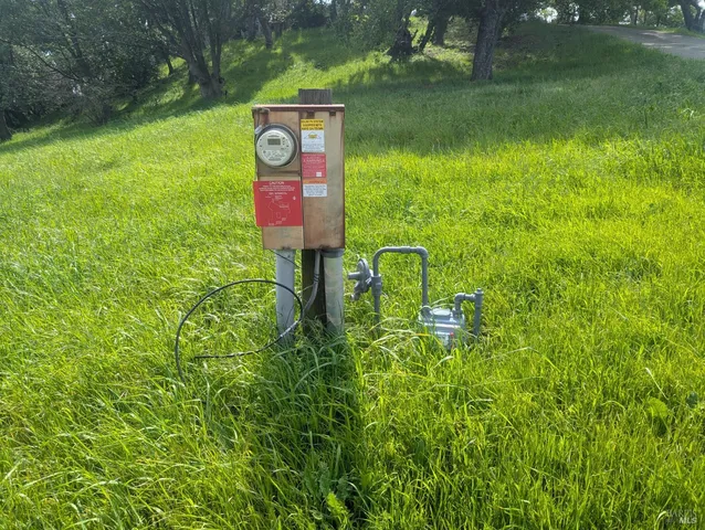 $995,000 | 1163 Meadowsweet Drive, Corte Madera, CA 94925