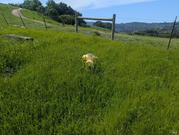 $995,000 | 1163 Meadowsweet Drive, Corte Madera, CA 94925