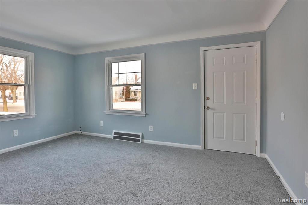 1959 Goddard Road Lincoln Park, MI 48146 - Photo 10 of 20