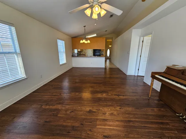 $1,895 | 3283 Emerson Lane, Tallahassee, FL 32317