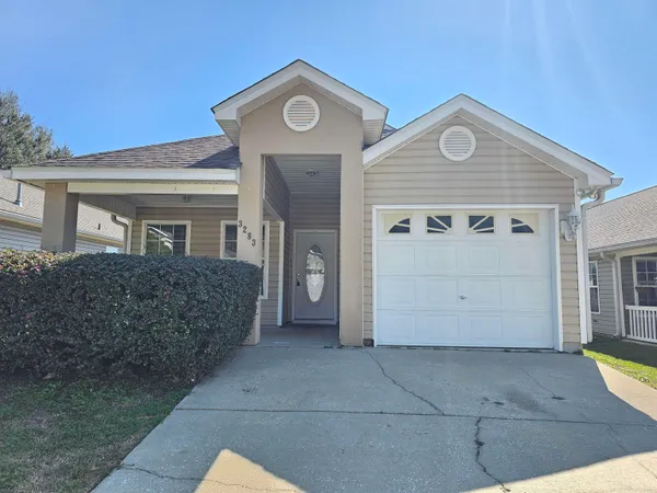 $1,895 | 3283 Emerson Lane, Tallahassee, FL 32317