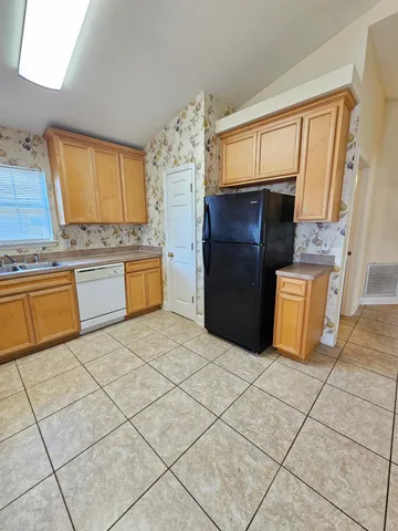 $1,895 | 3283 Emerson Lane, Tallahassee, FL 32317