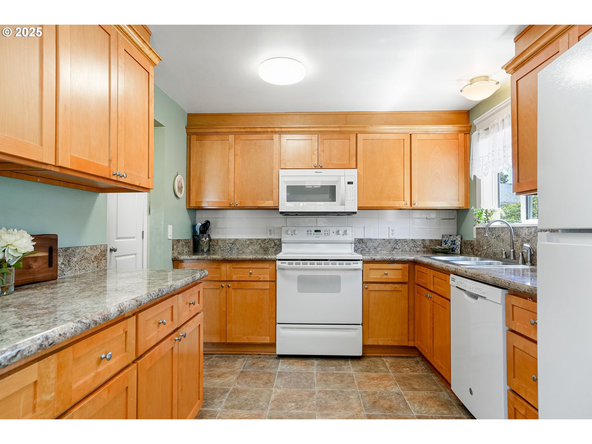 1346 Princeton Road Woodburn, OR 97071 - Photo 10 of 24 Gallery Image 10