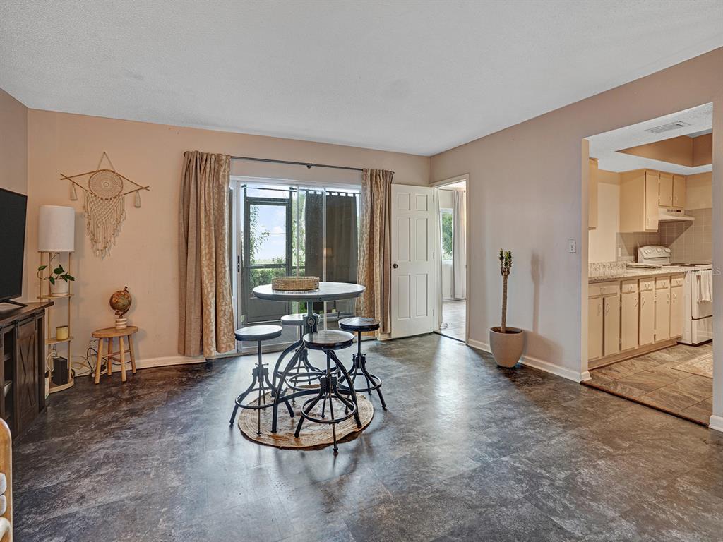 625 North Keene Road, Unit B Clearwater, FL 33755 - Photo 3 of 22