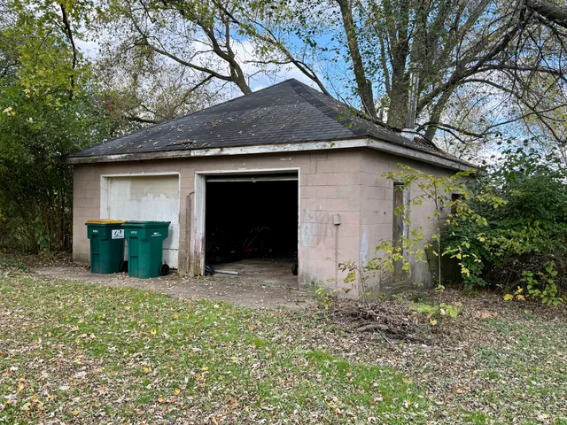 $349,000 | 8878 Orchard Valley Road, Farmington, WI 53090