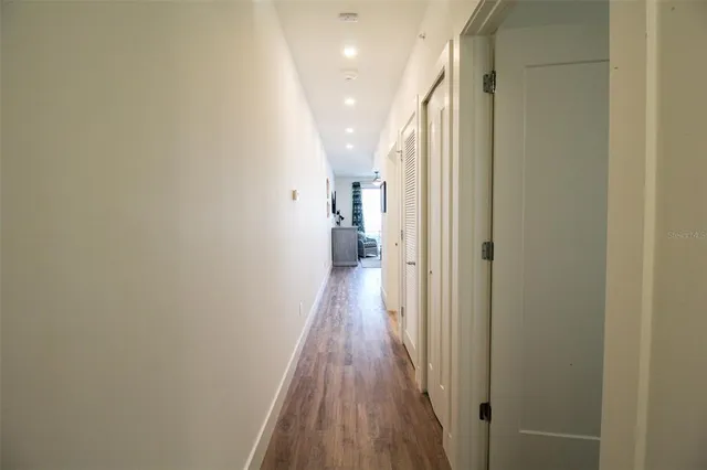 $3,900 | 1703 North Tamiami Trail, Unit B406, Sarasota, FL 34236