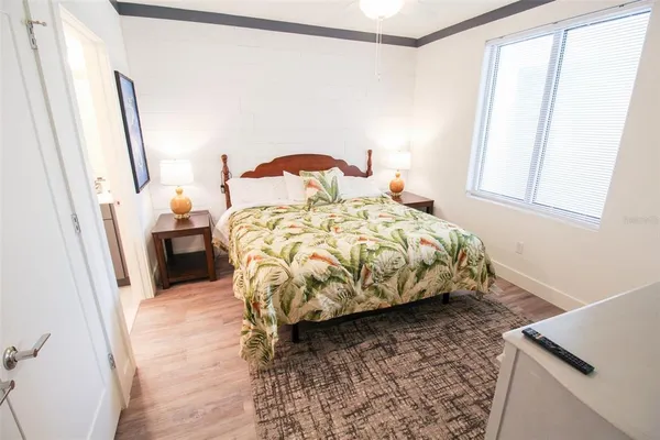 $3,900 | 1703 North Tamiami Trail, Unit B406, Sarasota, FL 34236