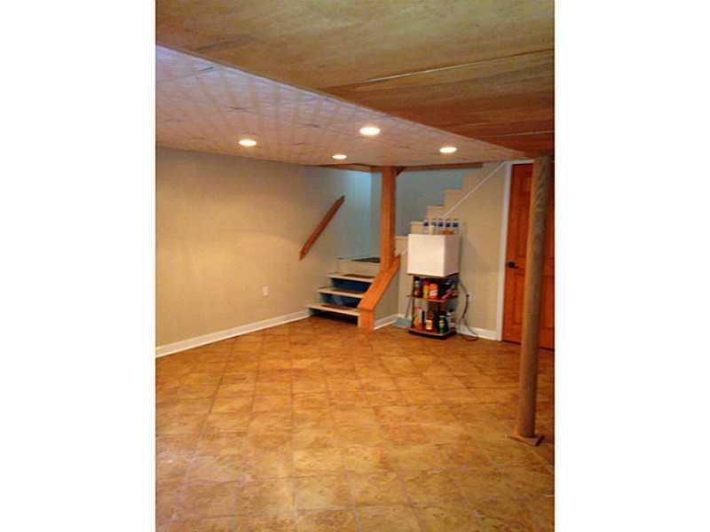 1490 Rydal Street Pittsburgh, PA 15205 - Photo 23 of 25 Basement/Game Room.